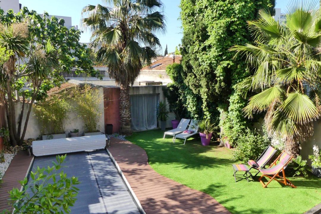 Photo of Others in Cadereau