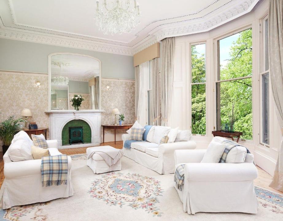 Photo of Livingroom in Dowanhill