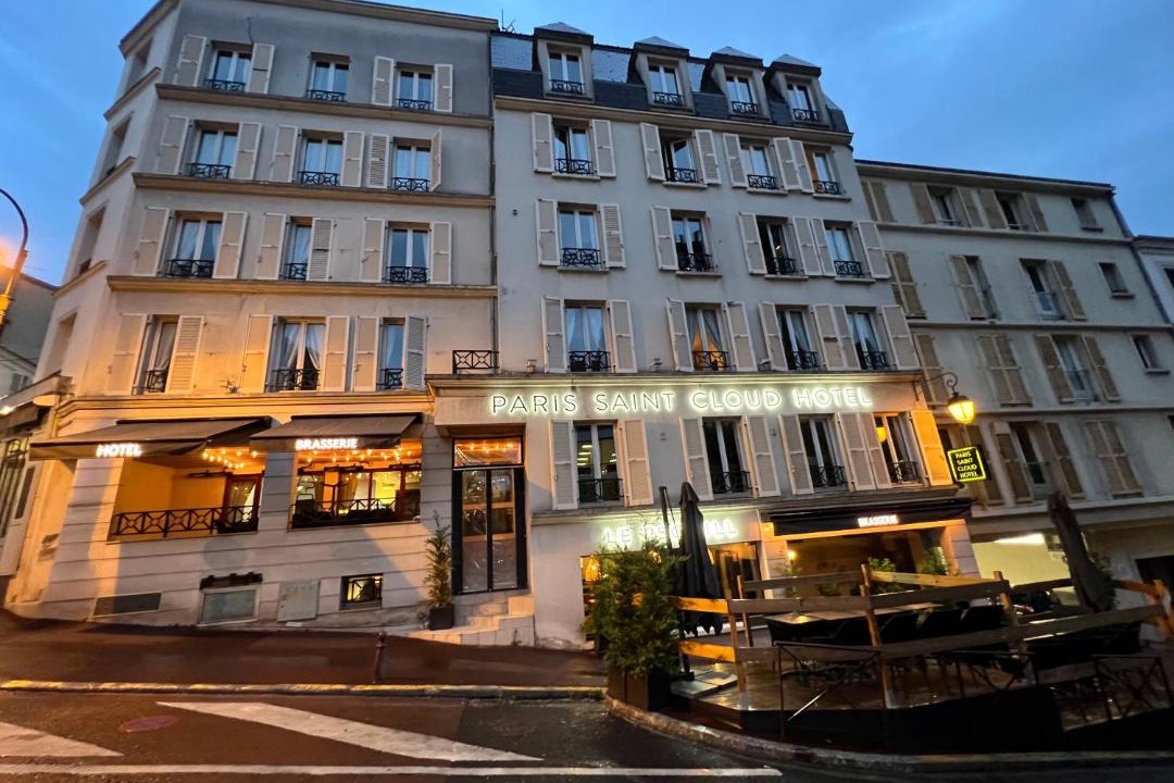 Photo of Others in Saint-Cloud