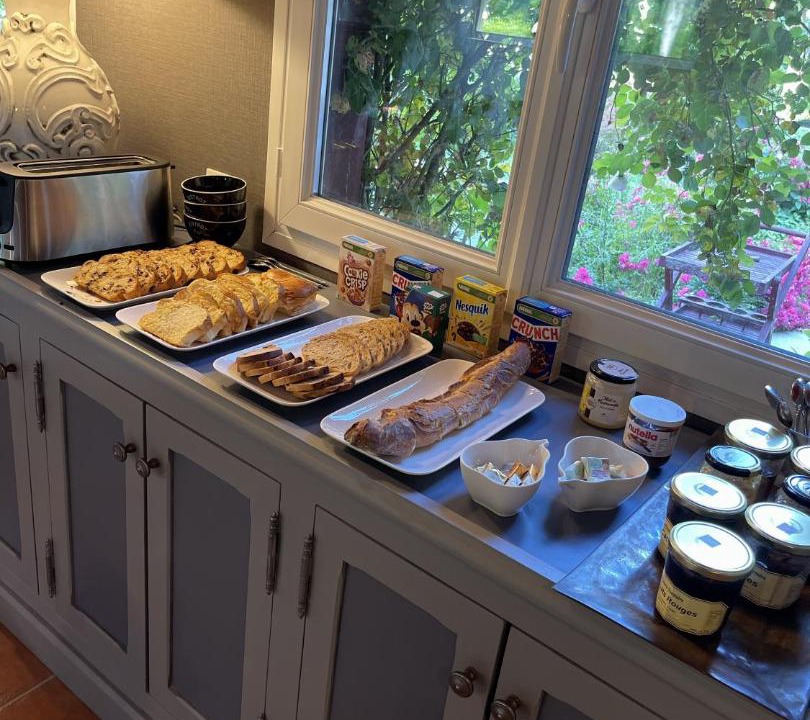 Photo of Others in Genneville