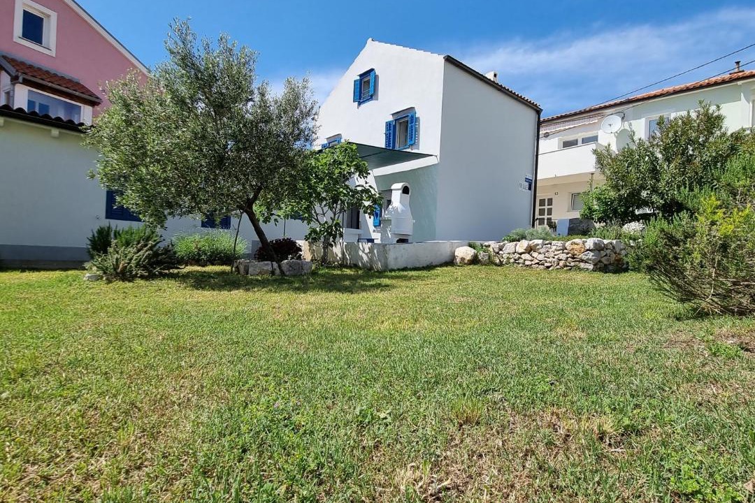 Photo of Buildings in Martinscica