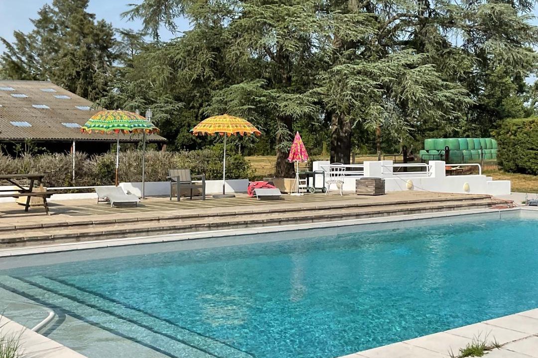 Photo of Others in Loriges