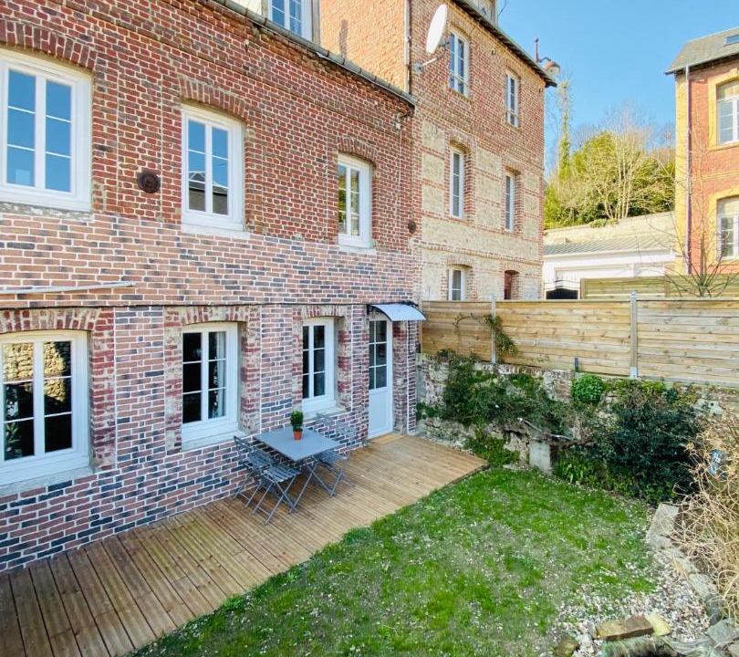 Photo of Others in Etretat