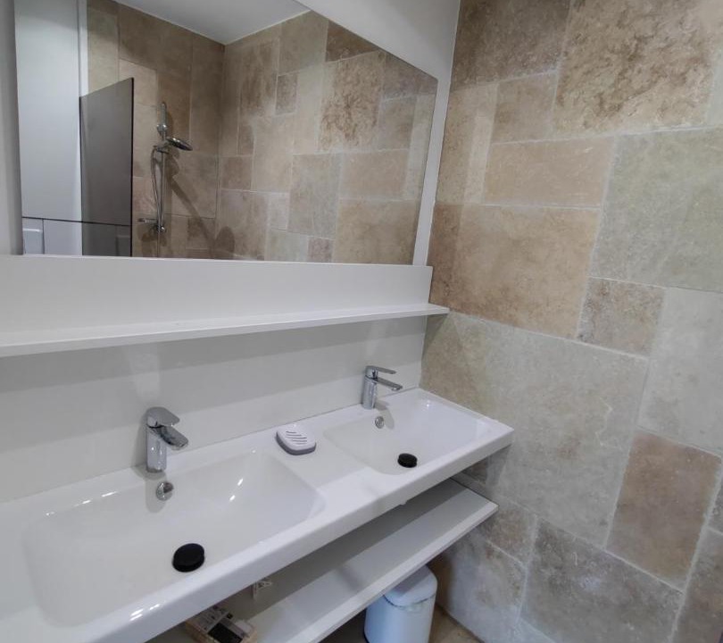 Photo of Others in Saint-Melany