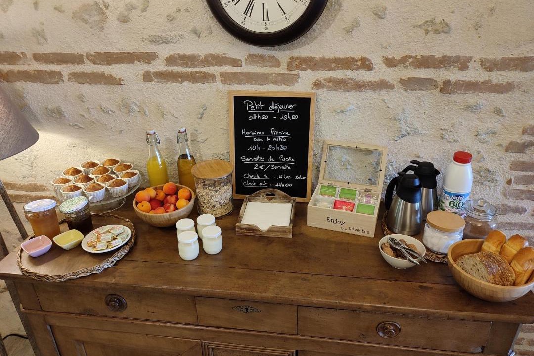 Photo of Others in Bax