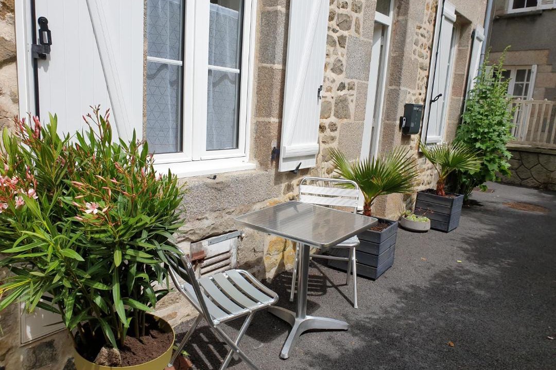 Photo of Others in Saint-Vaast-la-Hougue