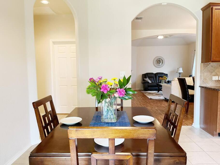 Photo of Livingroom in Southside