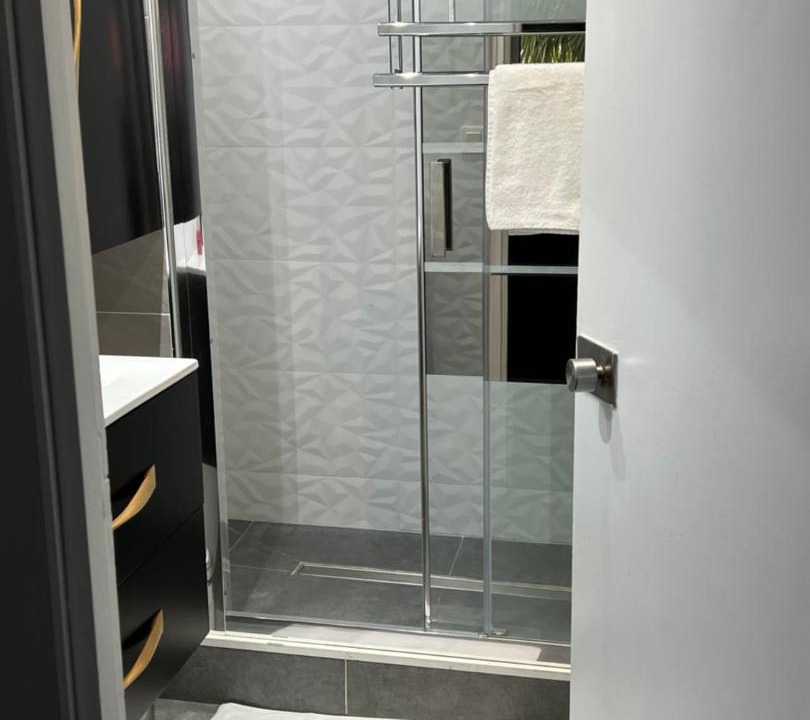 Photo of Bathroom in Marigot