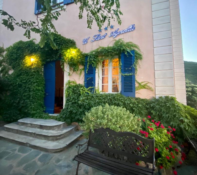 Photo of Others in Rogliano