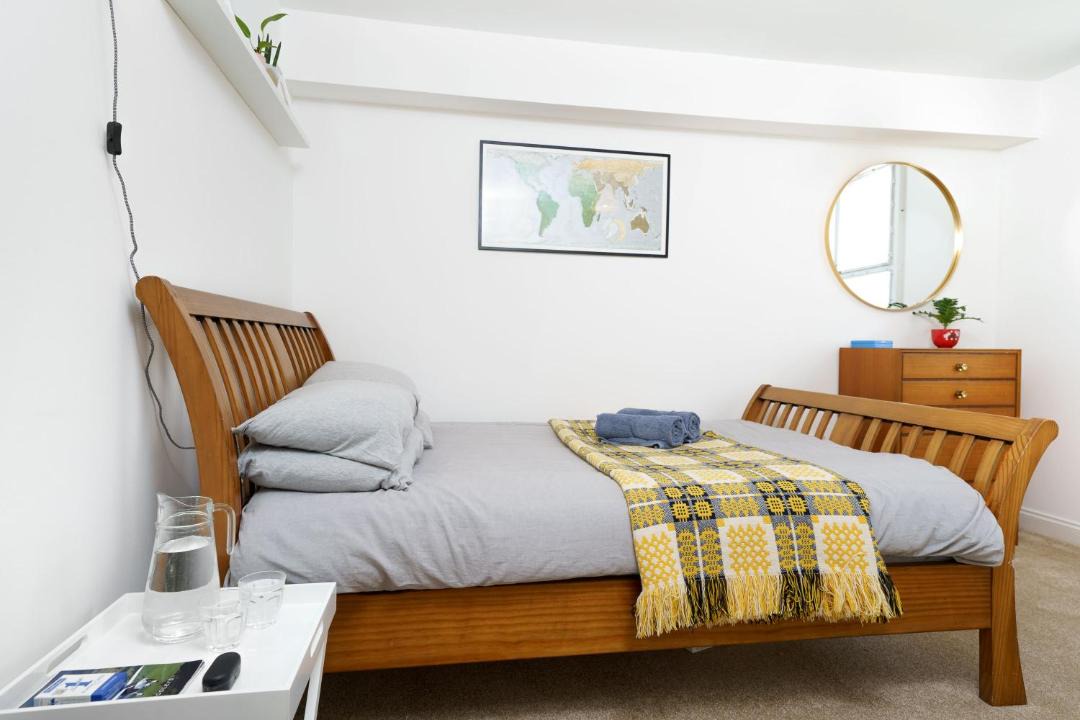 Photo of Bedroom in Hackney Central