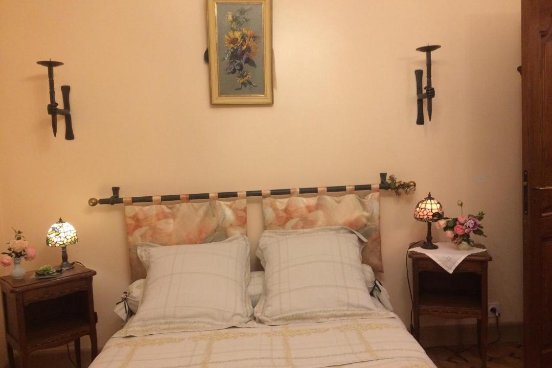 Photo of Bedroom in Pleugueneuc