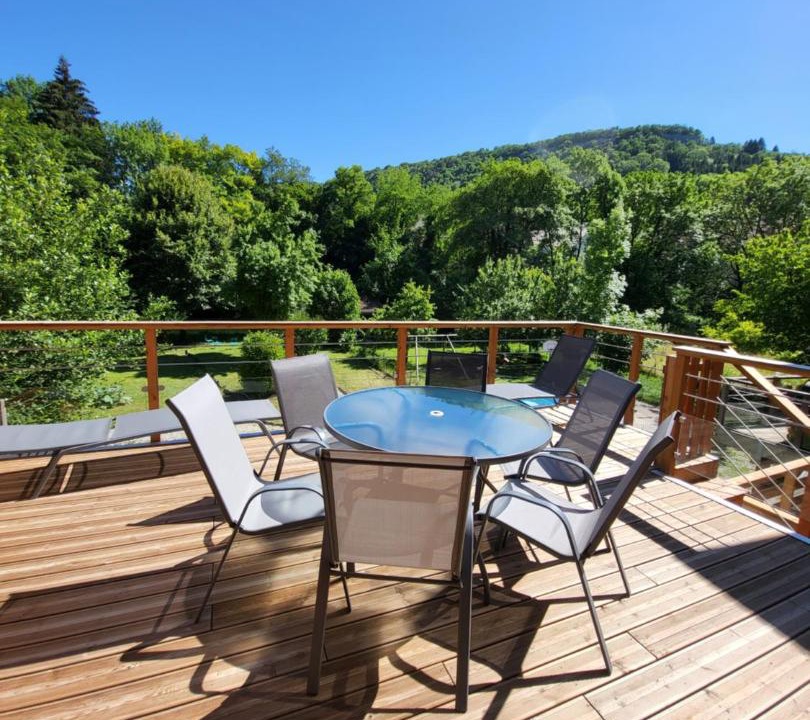 Photo of Patio Balcony in Ornans