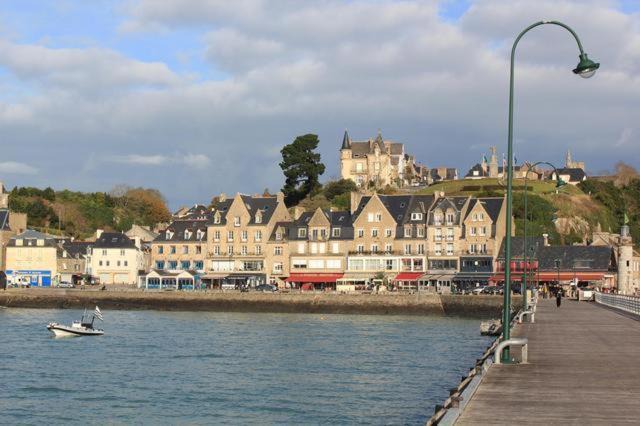 Photo of Others in Cancale