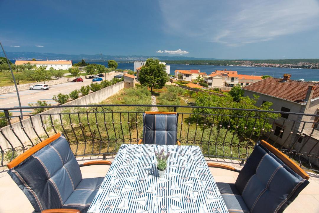 Photo of Patio Balcony in Porat