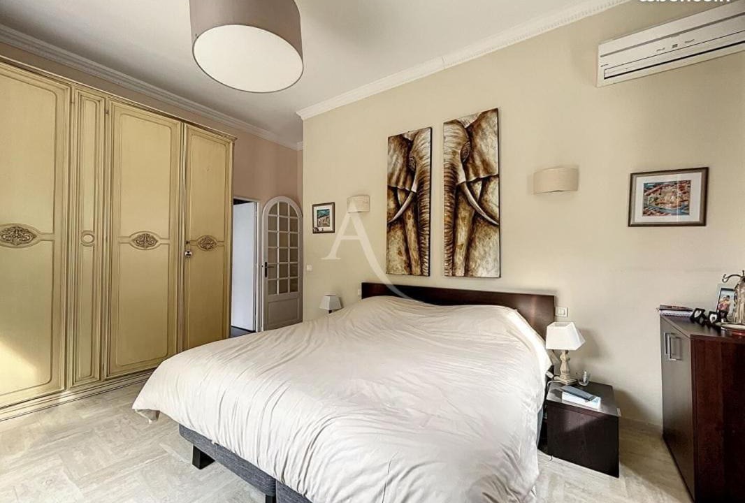 Photo of Bedroom in Le Cannet