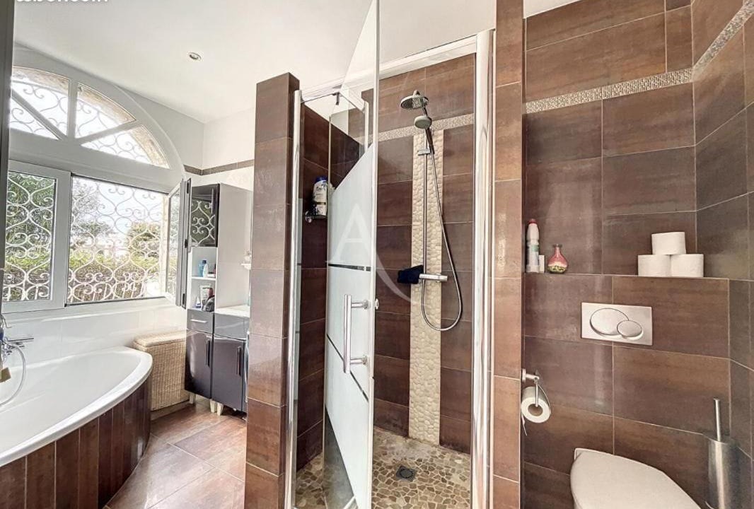 Photo of Bathroom in Le Cannet