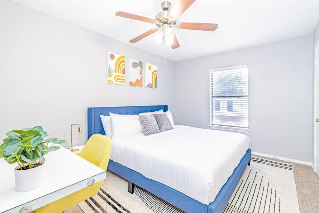 Photo of Bedroom in Brentwood