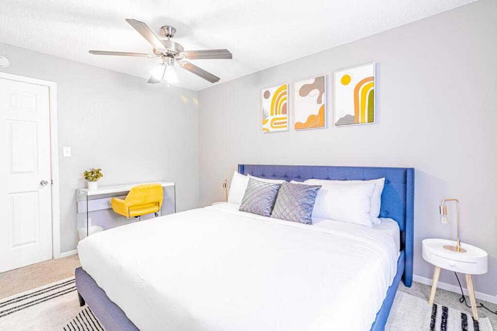 Photo of Bedroom in Brentwood