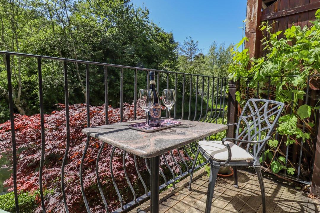 Photo of Patio Balcony in Stroud