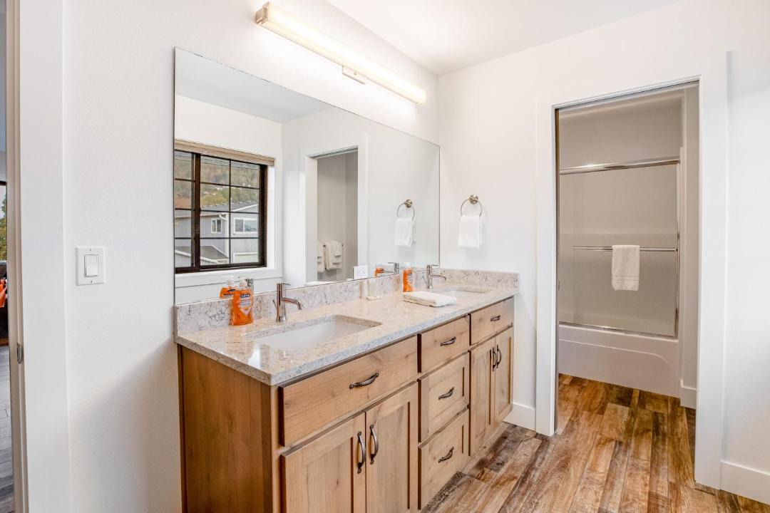 Photo of Others in Garibaldi