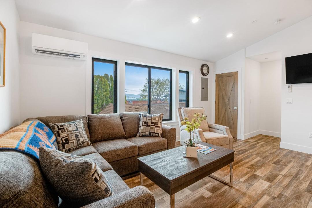 Photo of Others in Garibaldi