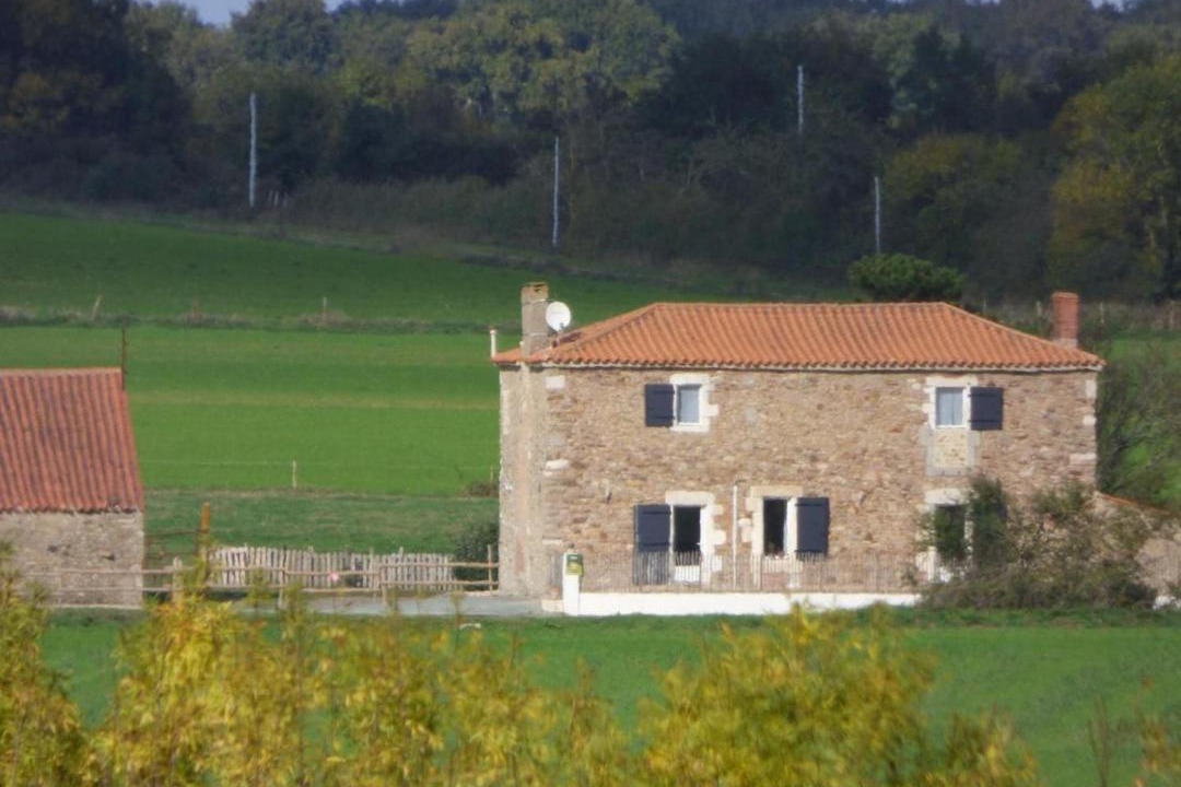 Photo of Others in Le Bernard