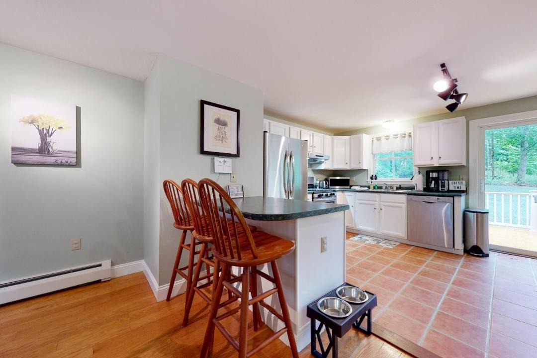 Photo of Livingroom in Alton