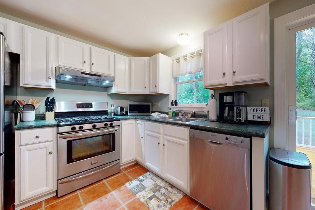 Photo of Kitchen in Alton