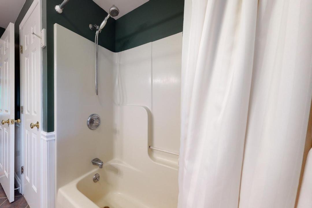 Photo of Bathroom in Alton