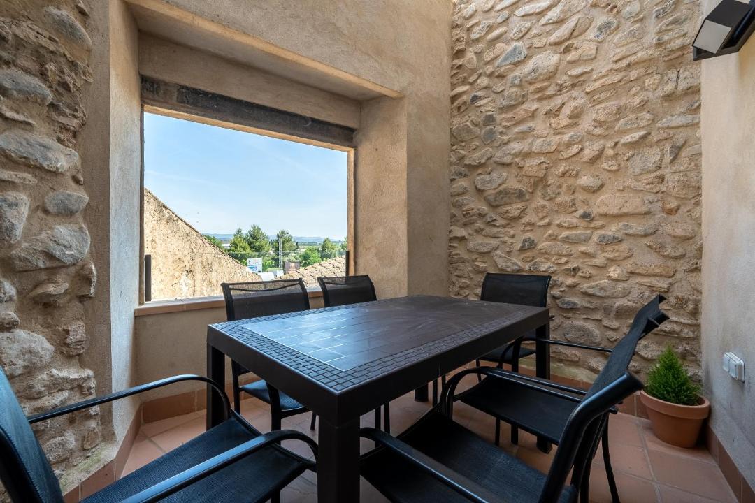 Photo of Patio Balcony in Montblanc