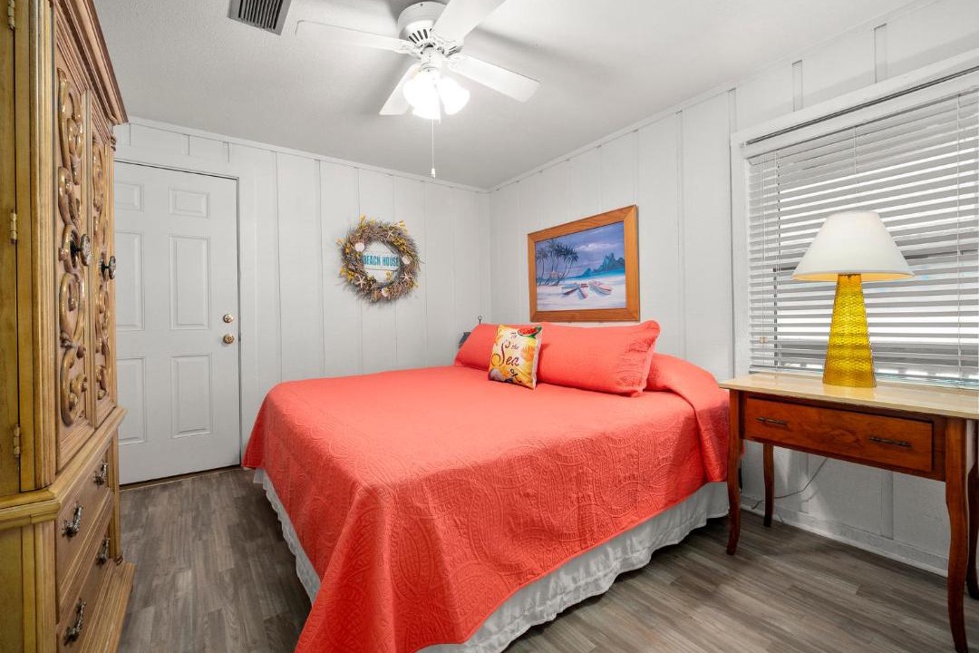 Photo of Others in Painters Hill