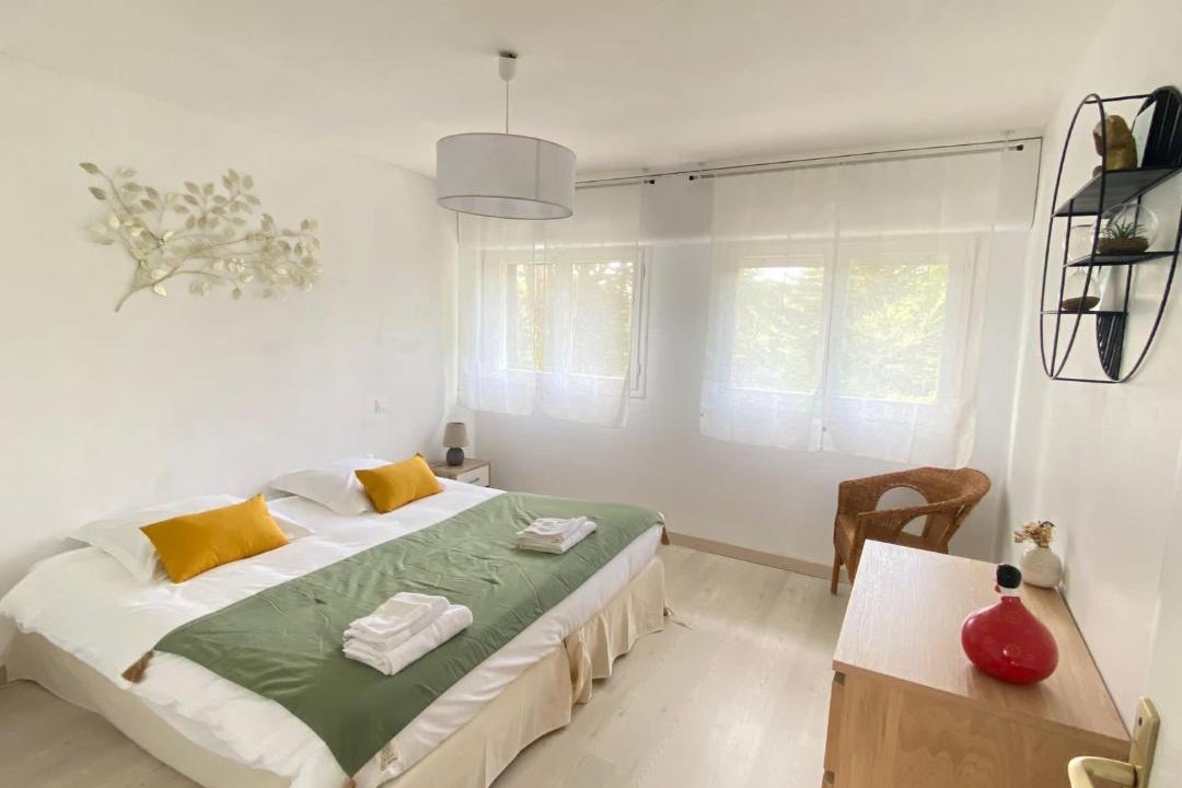 Photo of Bedroom in Le Palais