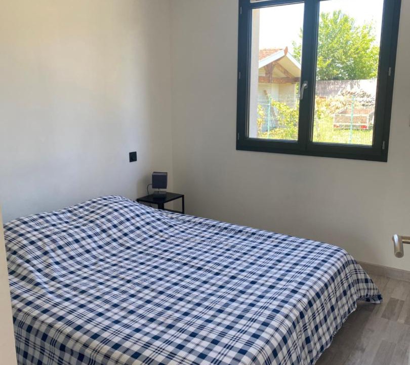 Photo of Bedroom in Izon