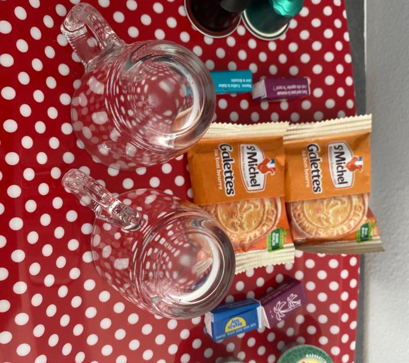 Photo of Others in Isques