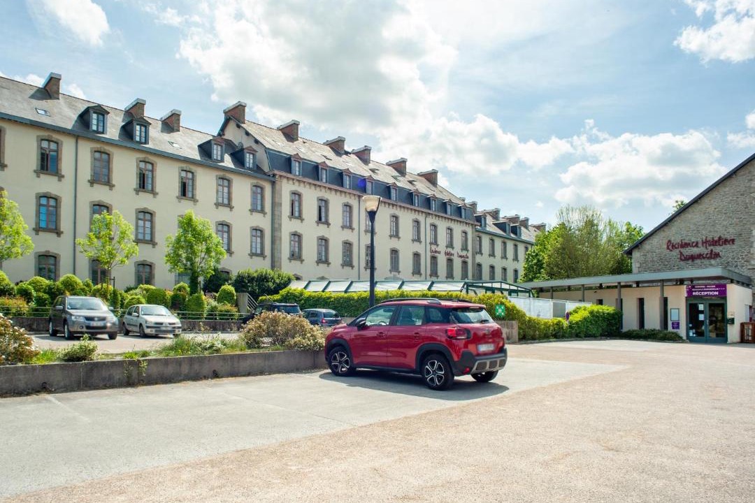 Photo of Buildings in Dinan