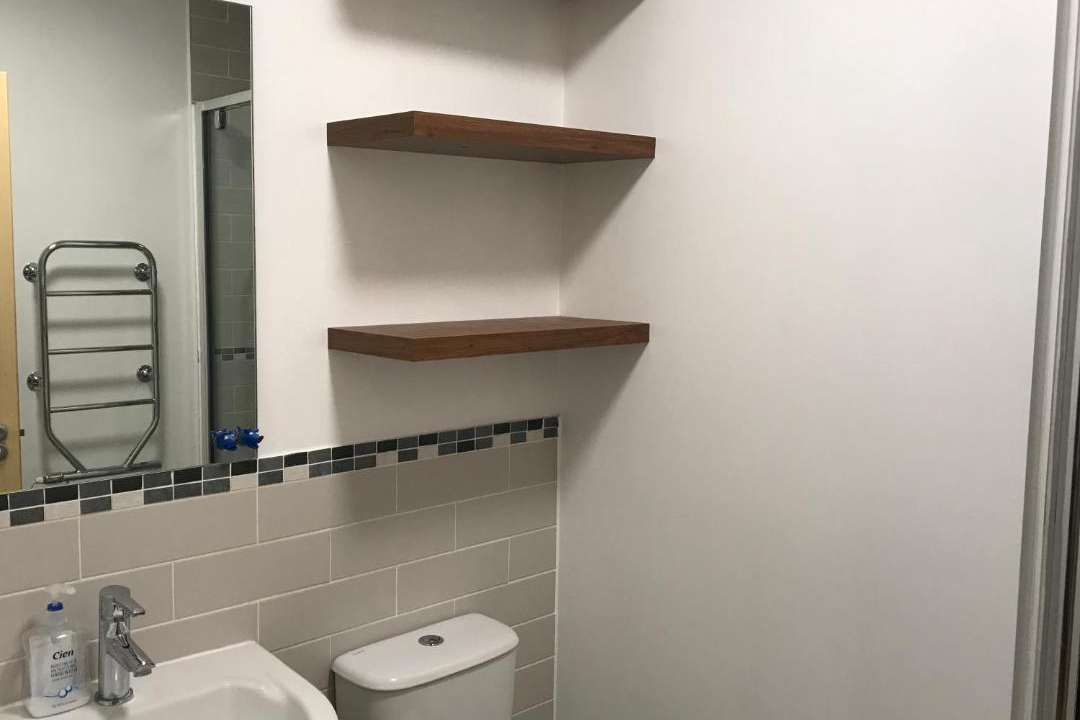 Photo of Bathroom in Thamesfield