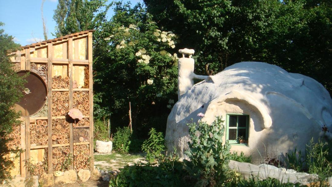 Photo of Others in Bessais-le-Fromental