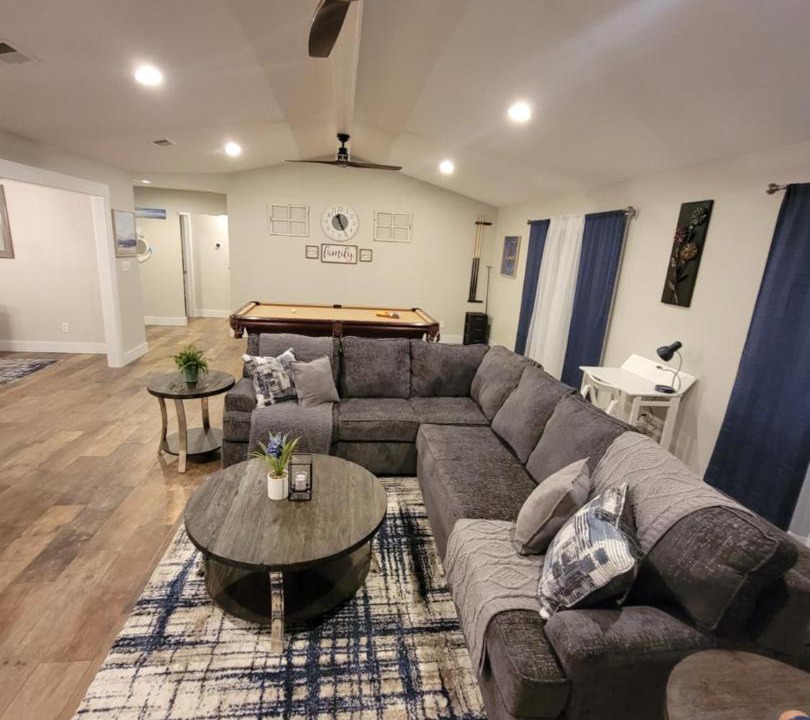 Photo of Livingroom in Gulf Breeze