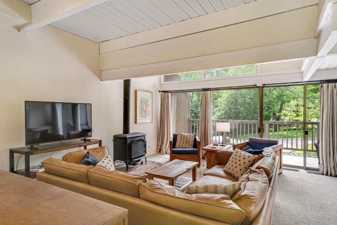 Photo of Others in Warren