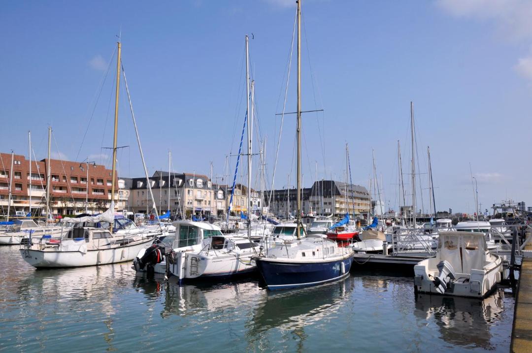 Photo of Others in Courseulles-sur-Mer