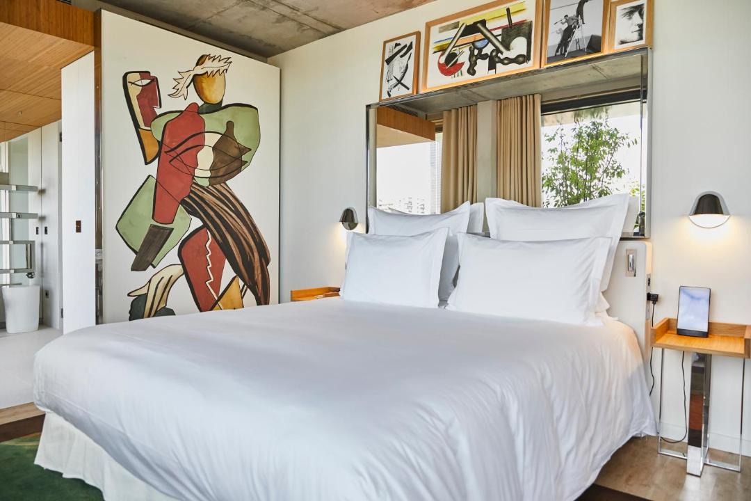 Photo of Others in Necker