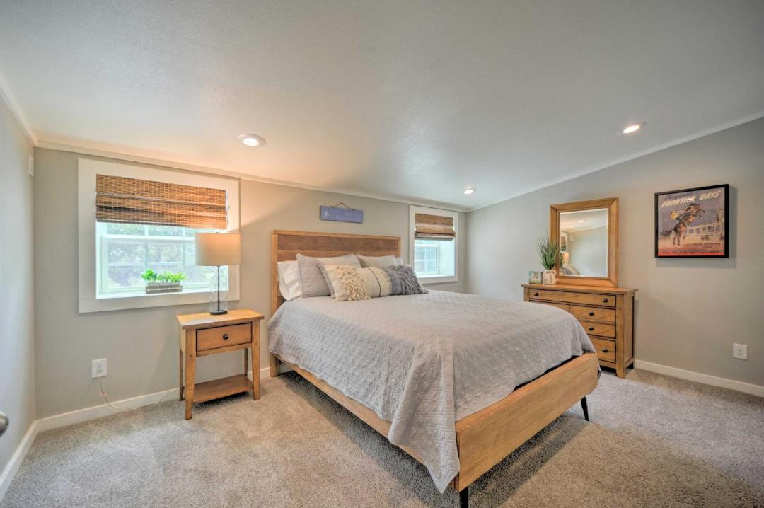 Photo of Bedroom in Kendalia