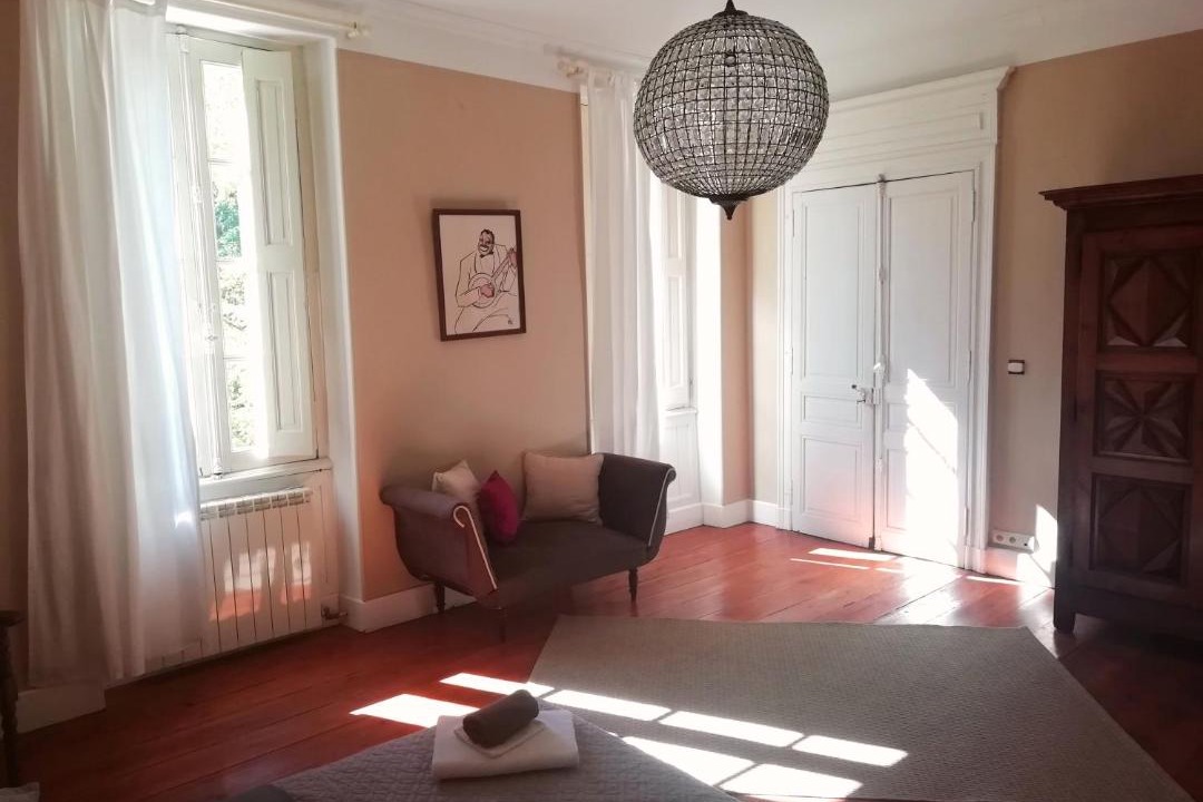 Photo of Livingroom in Mouzieys-Teulet