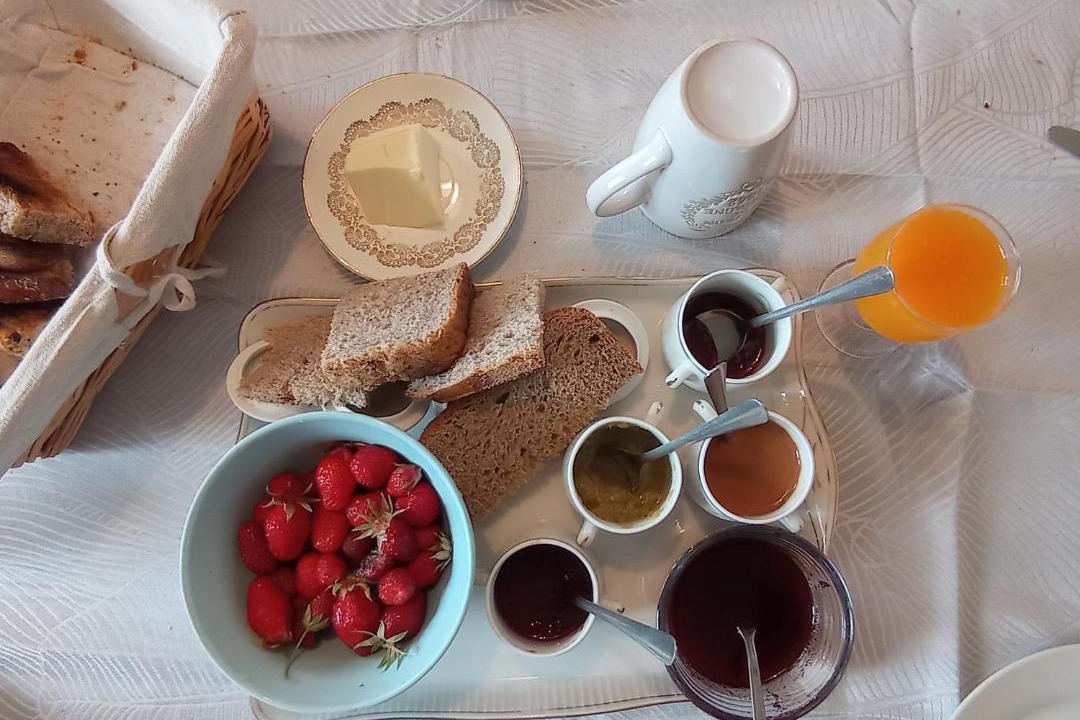 Photo of Others in Villon