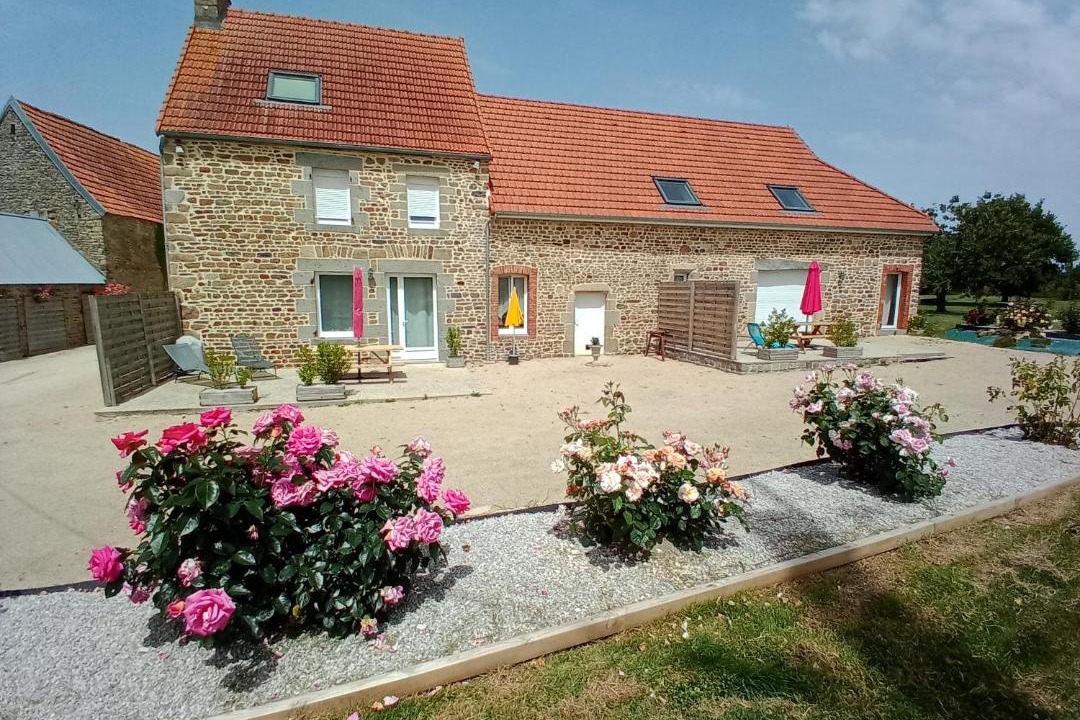 Photo of Others in Bacilly