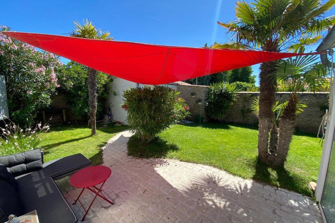 Photo of Patio Balcony in Le Bois-Plage-en-Re