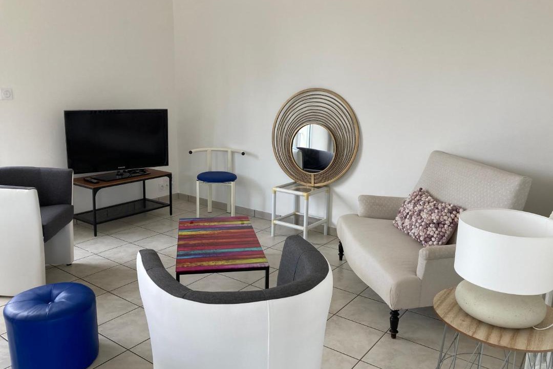 Photo of Others in Guer