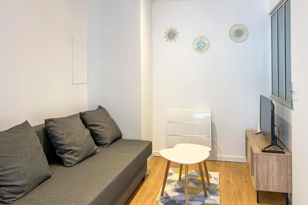 Photo of Others in Buxy