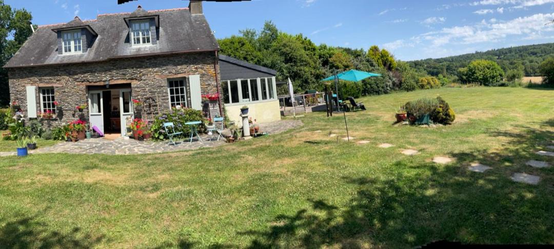 Photo of Buildings in Chateauneuf-du-Faou