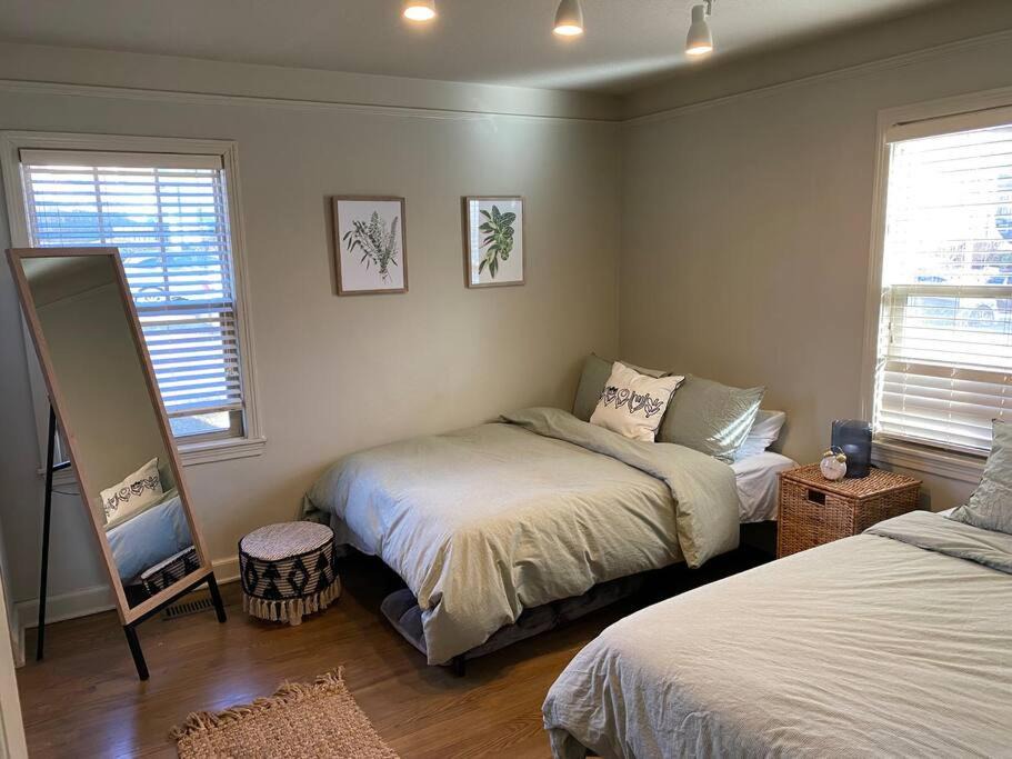 Photo of Others in West Plaza